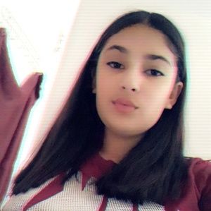 Meet your Posher, Deysi